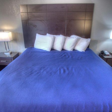 Econo Lodge Helen Bagian luar foto